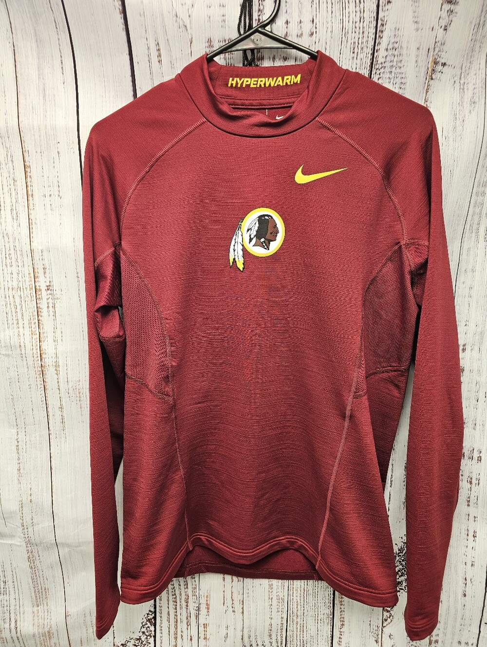 Nike NFL Washington Redskins Hyperwarm Dri-Fit Compression Long Sleeve Shirt M